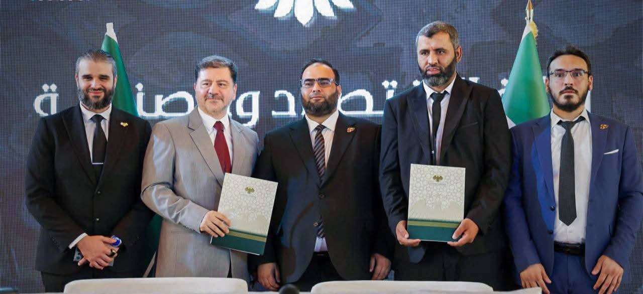 وزارة الاقتصاد والصناعة توقيع إتفاقية تشغيل وتطويل وتأهيل الشركة العامة للصناعات الفولاذية